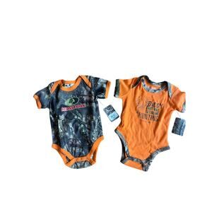 NWT Lot of 2 Mossy Oak Real Tree Camouflage Baby Boy One Piece Bodysuits